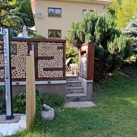 Tee-pee U Honzika Οργανωμένο κάμπινγκ