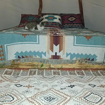 Tee-pee U Honzika Luksustelt